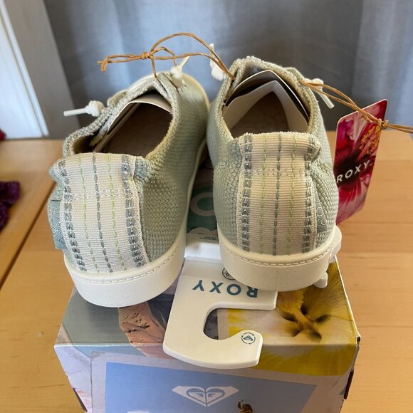 New ROXY BAYSHORE PLUS Light Sage slip on sneakers, size 8 - Picture 2 of 6